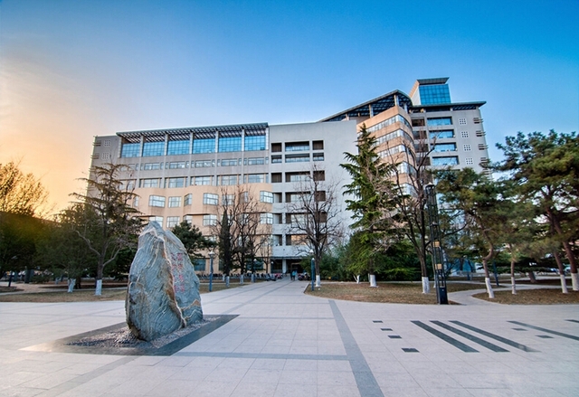 北京邮电大学
