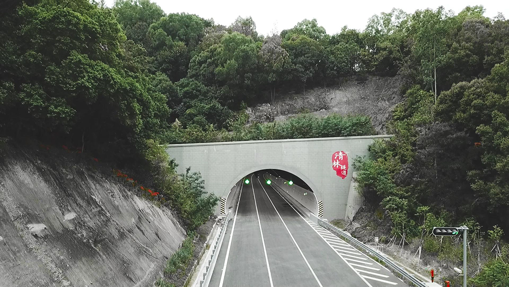 深圳外環(huán)高速公路隧道1
