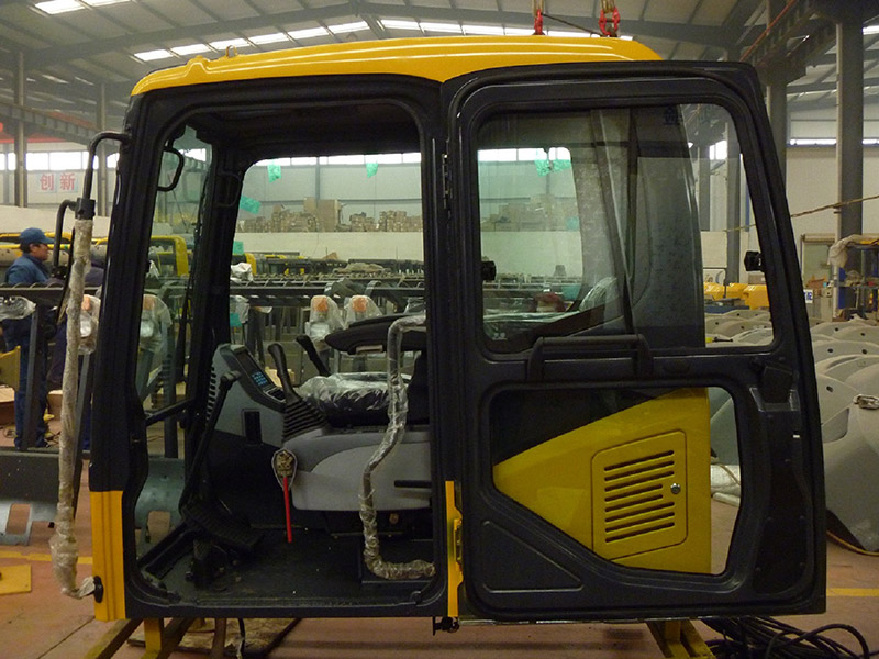 KOMATSU NEW PC450-7 CAB