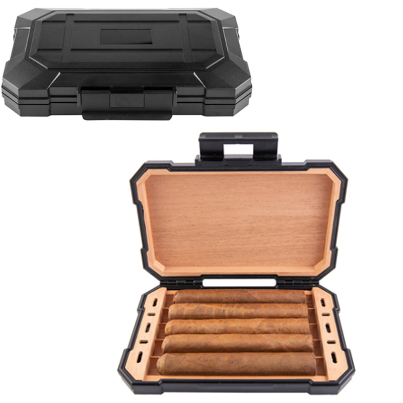 Plastic Cigar Case Cedar Wood Lined with Humidifier Hygrometer Holds 5 Cigars