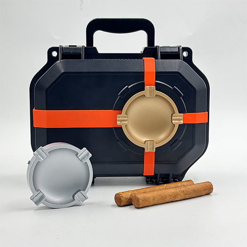 New Arrival Waterproof Portable Plastic Case Travel Cigar Humidor Essential Cigar Accessory in Humidor Genre