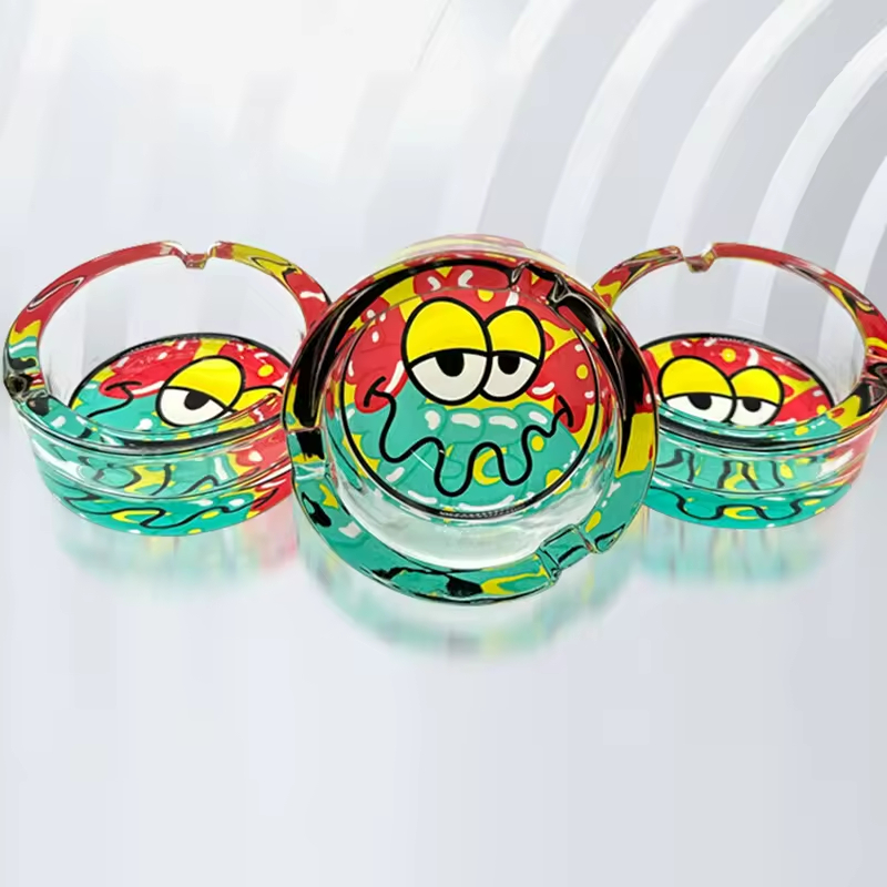 Cheap Price Customized Logo Cigar Ashtray Crystal Glass Round Ashtray