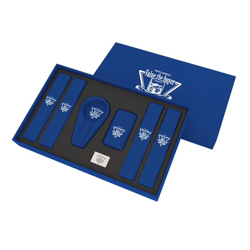 Promotion Cigar Aluminum Tube Cigar Ashtray Plastic Cigar Lighter Portable Cigar Accessories Gift Kit Custom Logo