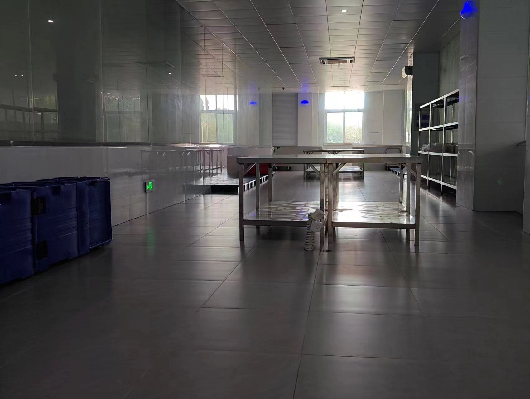 6995f7ff599d8fffebd6791ce43c835