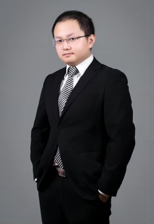 黄江（专职律师）