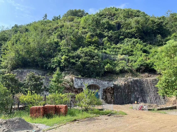 汉江宿集洞穴避暑民宿开发项目
