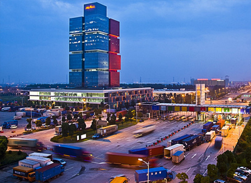 商业项目选址与定位研究