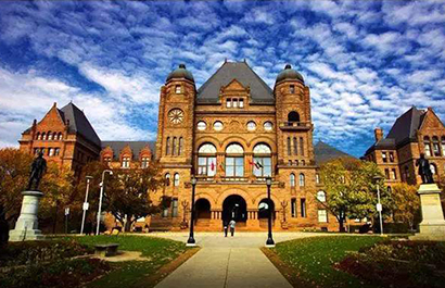 宾夕法尼亚大学早申放榜，法拉古特学子斩获藤校录取！