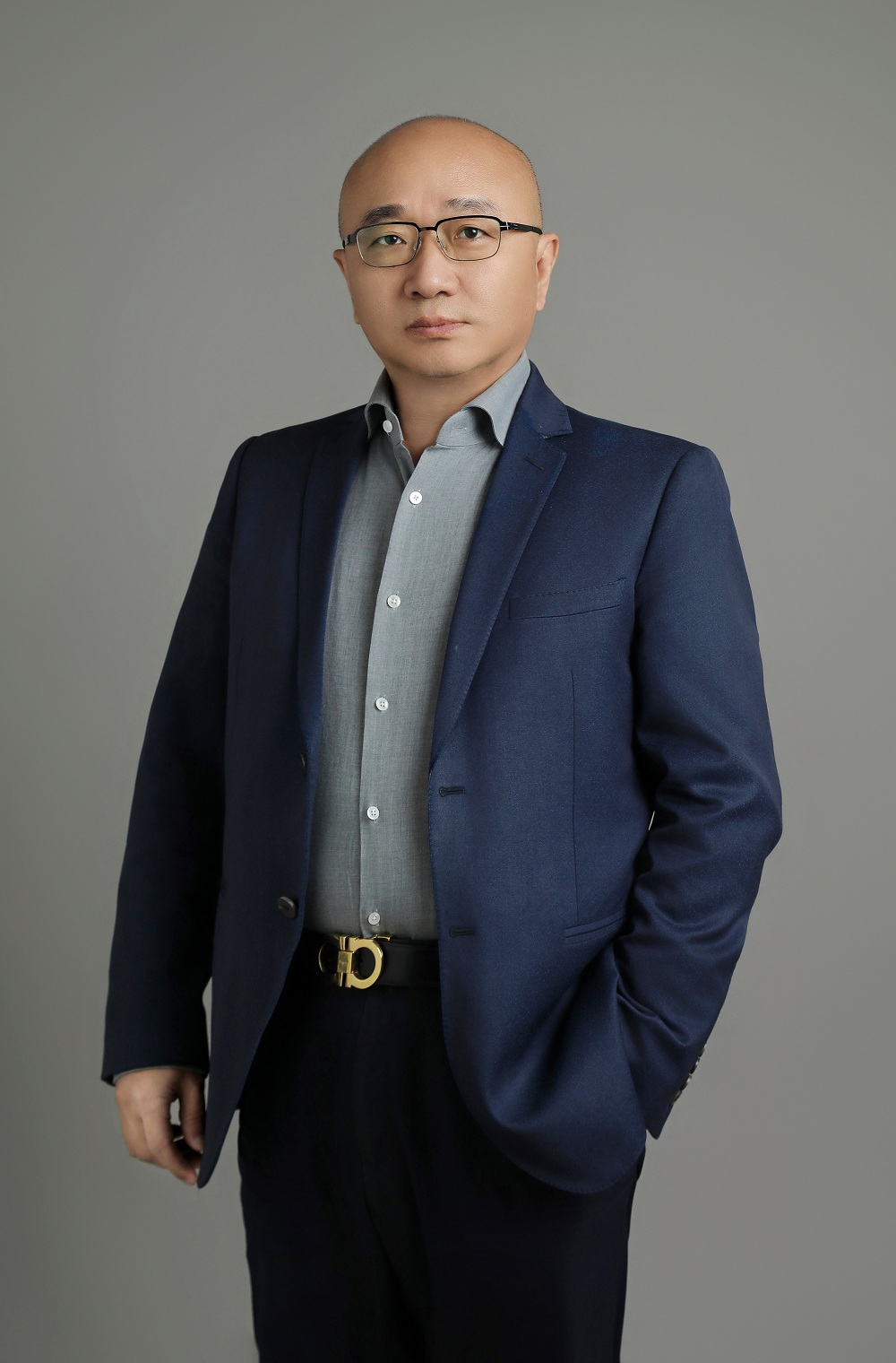 司焱,男,汉族,1967年5月出生,中共党员,大学本科学历,三级律师,现为新疆炎黄律师事务所律师、主任。司焱律师现系新疆维吾尔自治区律师协会常务理事,克拉玛依市律师协会会长,克拉玛依市律师行业党委副书记。
获得荣誉:2005年获“基层司法行政工作先进法律服务工作者”称号;2006、2007年连续获得“优秀共产党员”称号;2009年获“克拉玛依市司法行政系统优秀律师”称号;2012年获得“新疆维吾尔自治区全疆优秀律师”称号;2012年获得“推荐律师事业发展先进个人”称号。