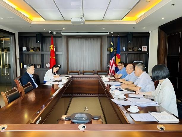 The Organizing Committee of the China (Guangxi)-ASEAN International Building Products and Machinery Expo visits consulates general of five ASEAN countries in Nanning to jointly explore new opportunities for industrial cooperation