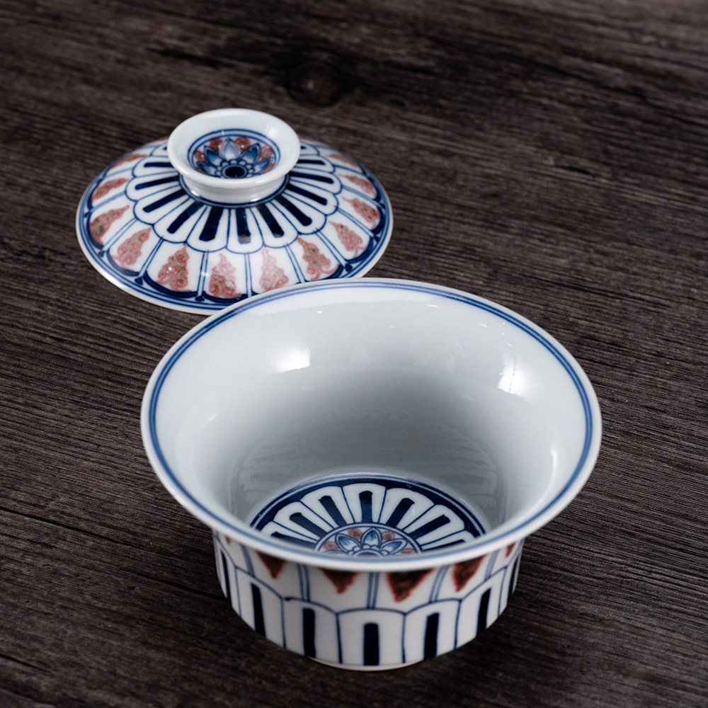 唐物 大清 光緒 青花釉里紅 仏像 盃 酒器 酒杯 杯茶器 陶磁器 茶道具 釉里紅瓜果紋茶杯 PF144 | Looking For 物色
