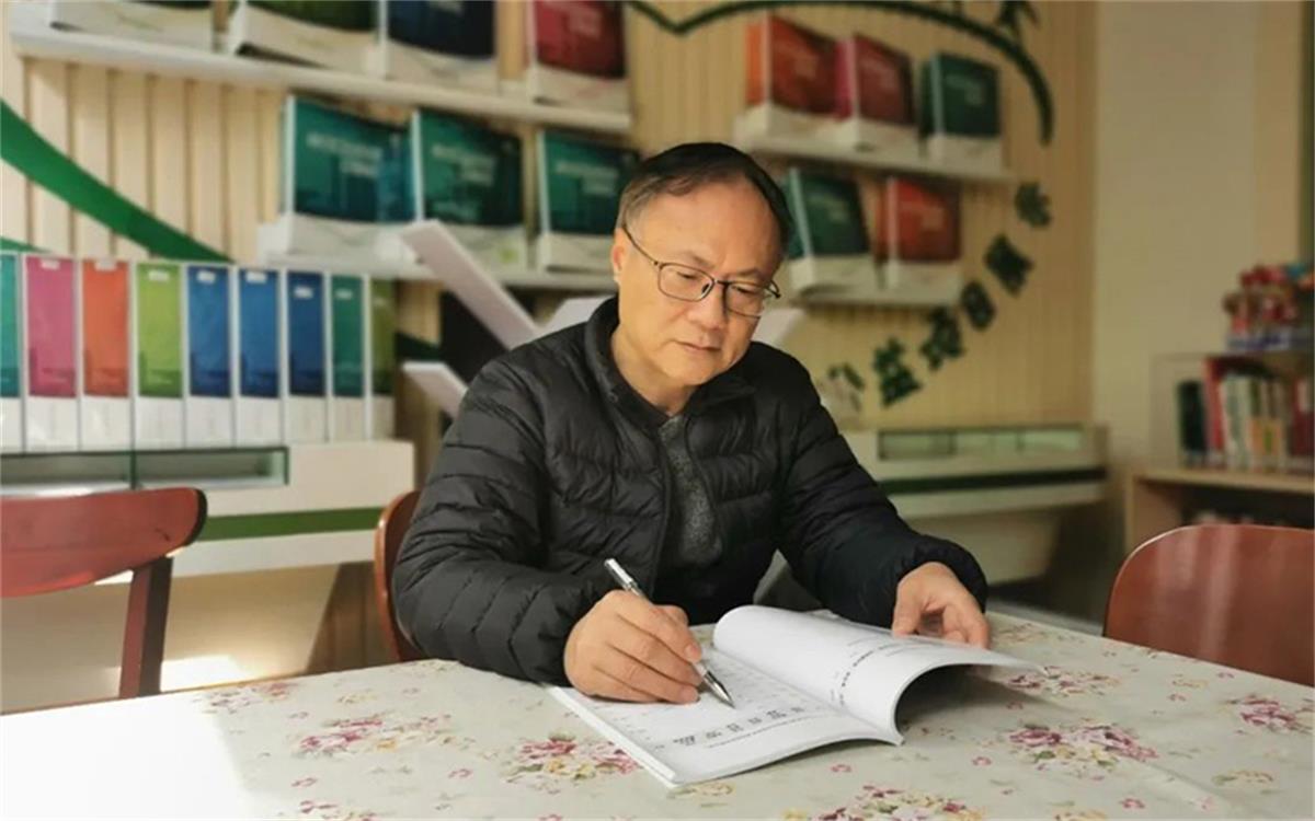 【“世”说“新”语】开卷语