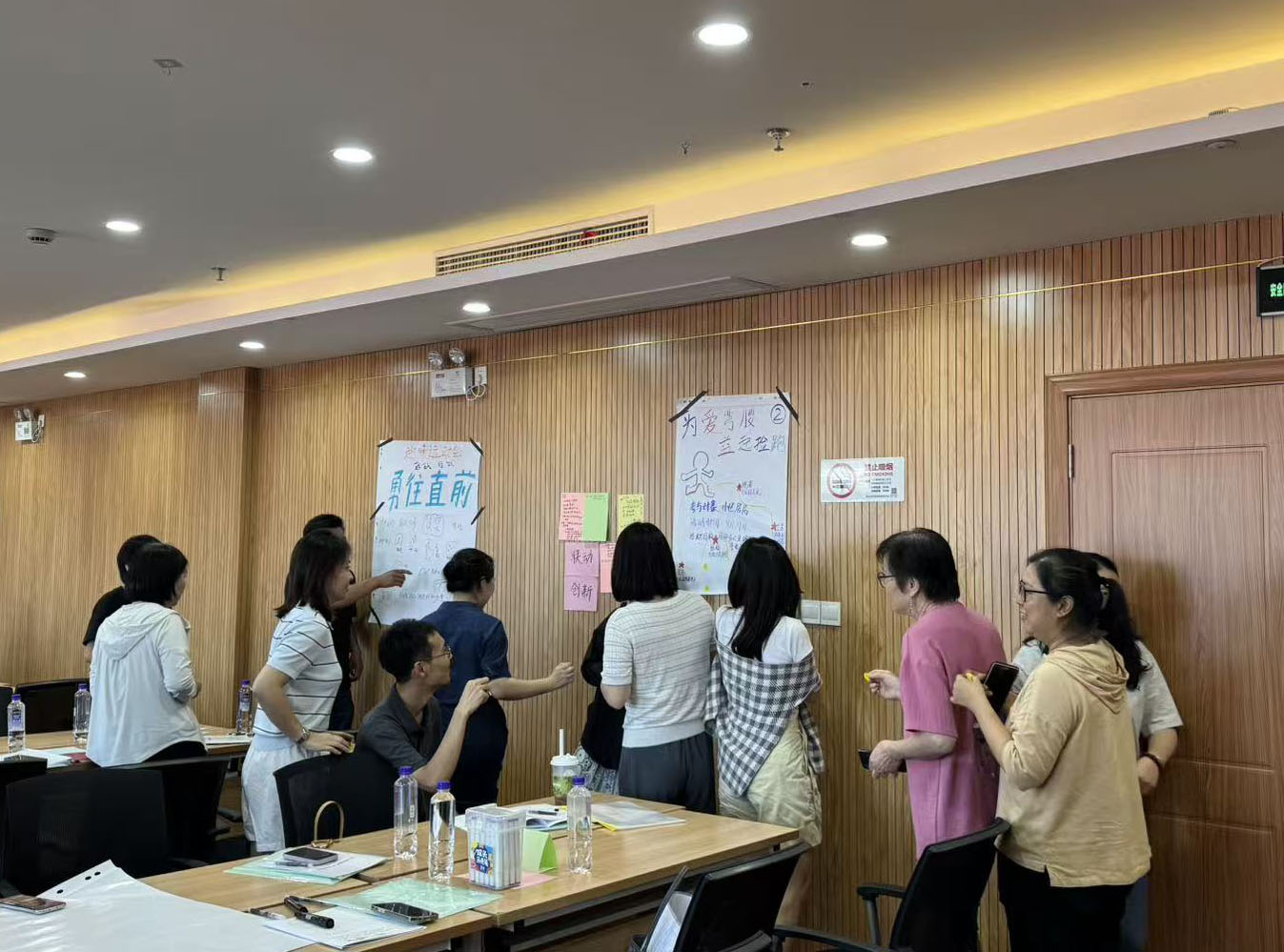 汇聚创意火花，共筑邻里温情