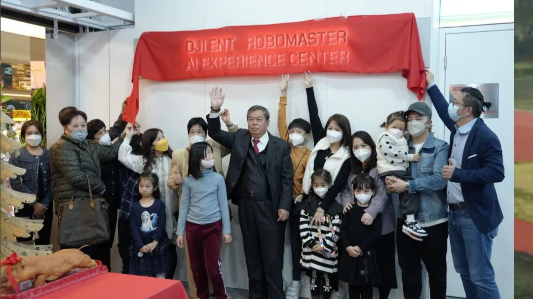 歡迎來到——大人和小朋友都喜歡的機械人總動員俱樂部