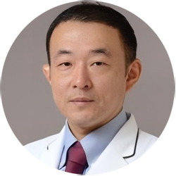 儿玉 隆秀
虎之门医院心血管中心内科部长
虎之门医院心脏 ·血管导管中心主任
日本循环器官学会循环器官专科医师
日本内科学会综合内科专科医师
日本心血管介入与治疗学会专科医师
欧洲心脏病学会会员 (FESC)