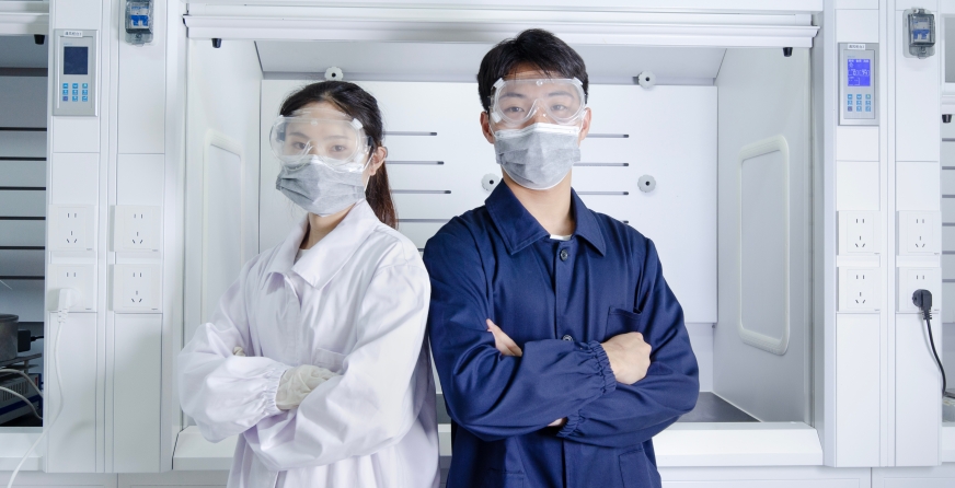 阻燃实验服与普通工装服的差距，你都了解吗？