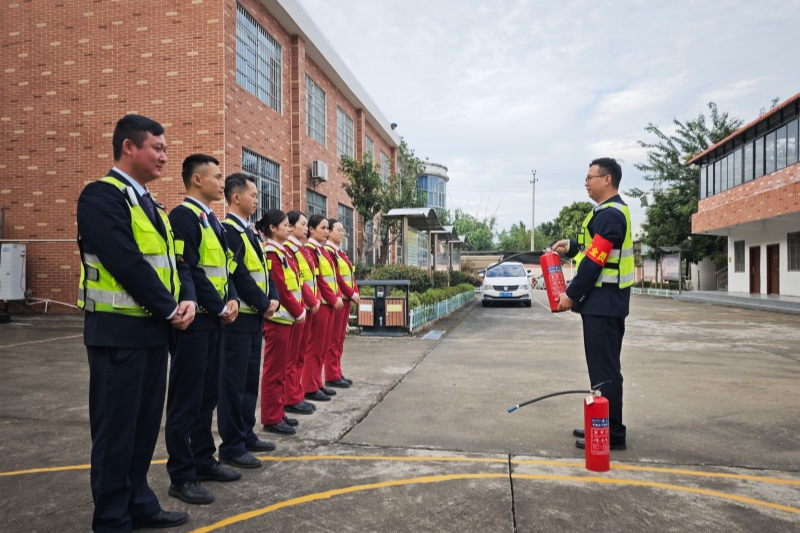 筑牢安全防线！五洲交通多维联动开展“消防宣传月”实战练兵