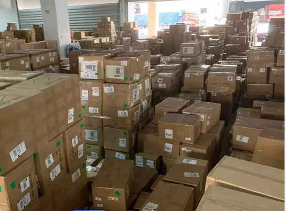 保管・発送・通関手配