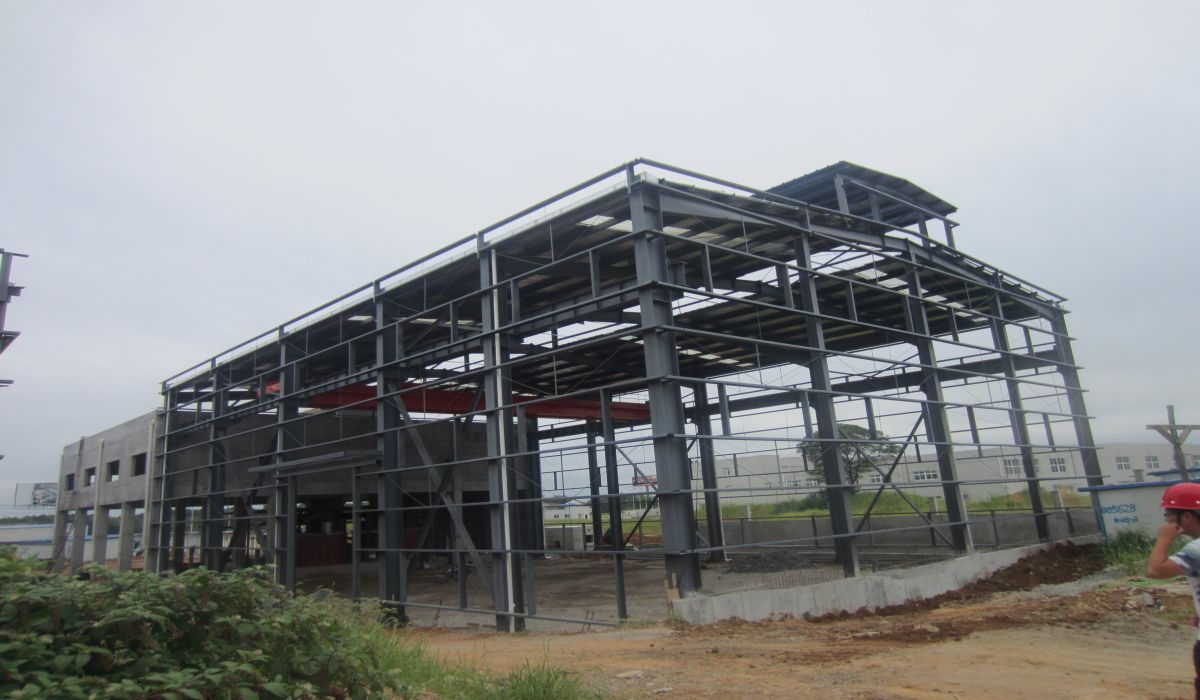 池州九华明坤铝业有限公司挤压、喷涂及熔铸车间钢结构工程