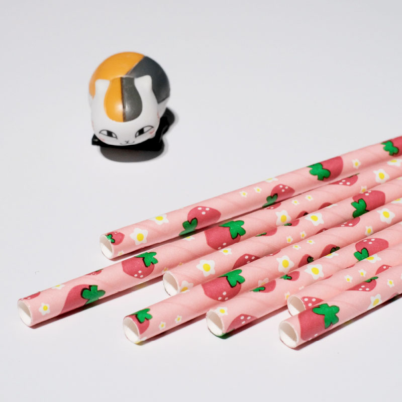 Fruit-patterned paper straws