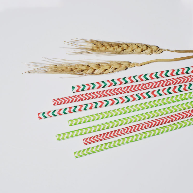 Wavy paper straws