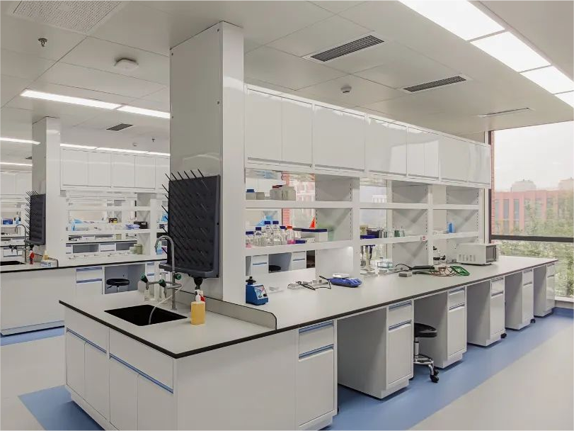 “治癌”还是“致癌”？实验室环境安全如何保障？