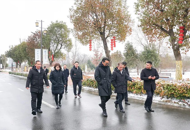 山水比德董事长孙虎调研华邦幸福家园集团扬州项目