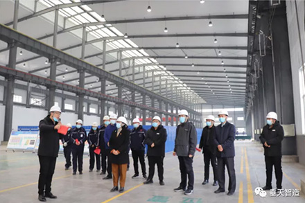 垂天智造，智造未来 ——河南刀锋电竞平台有限公司开机仪式圆满举行