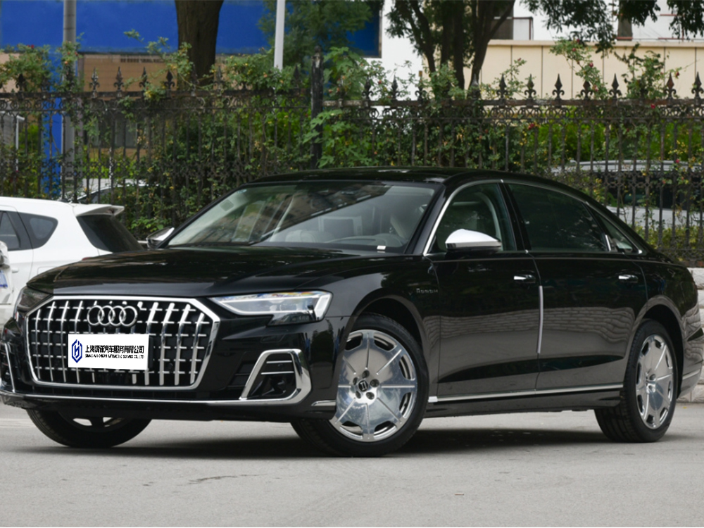 Audi A8 (5 seats)