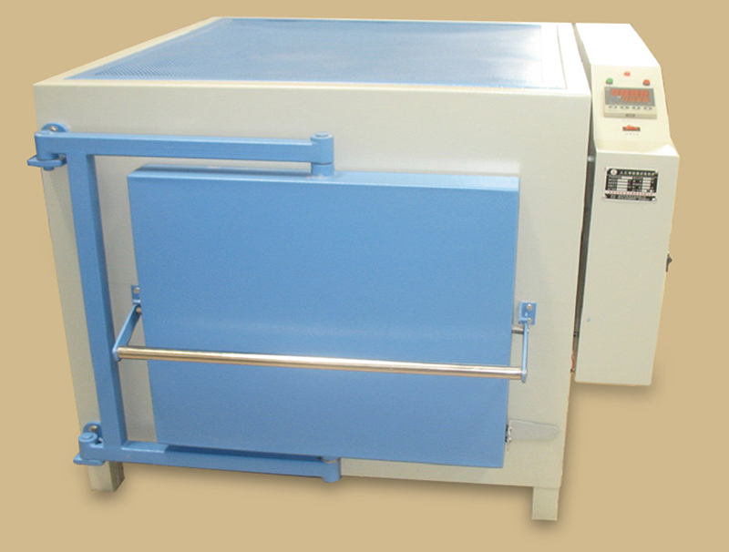 Artificial intelligence box type resistance furnace