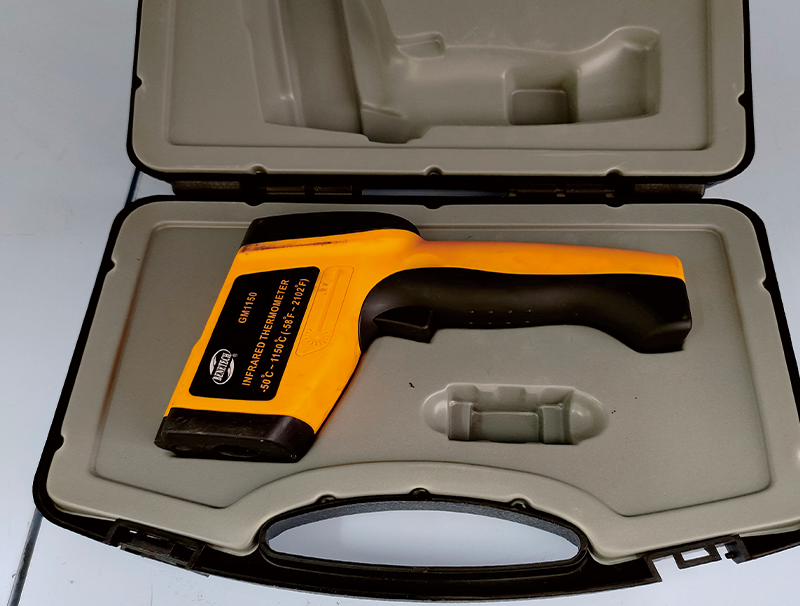 Infrared thermometer