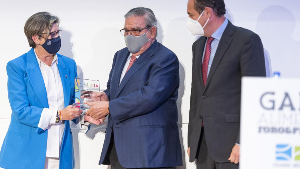 Calvo凯芙金枪鱼罐头新包装荣膺2021加利西亚食品创新奖,引领“罐头新时代”