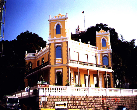 施利華文第士屋宇修繕工程