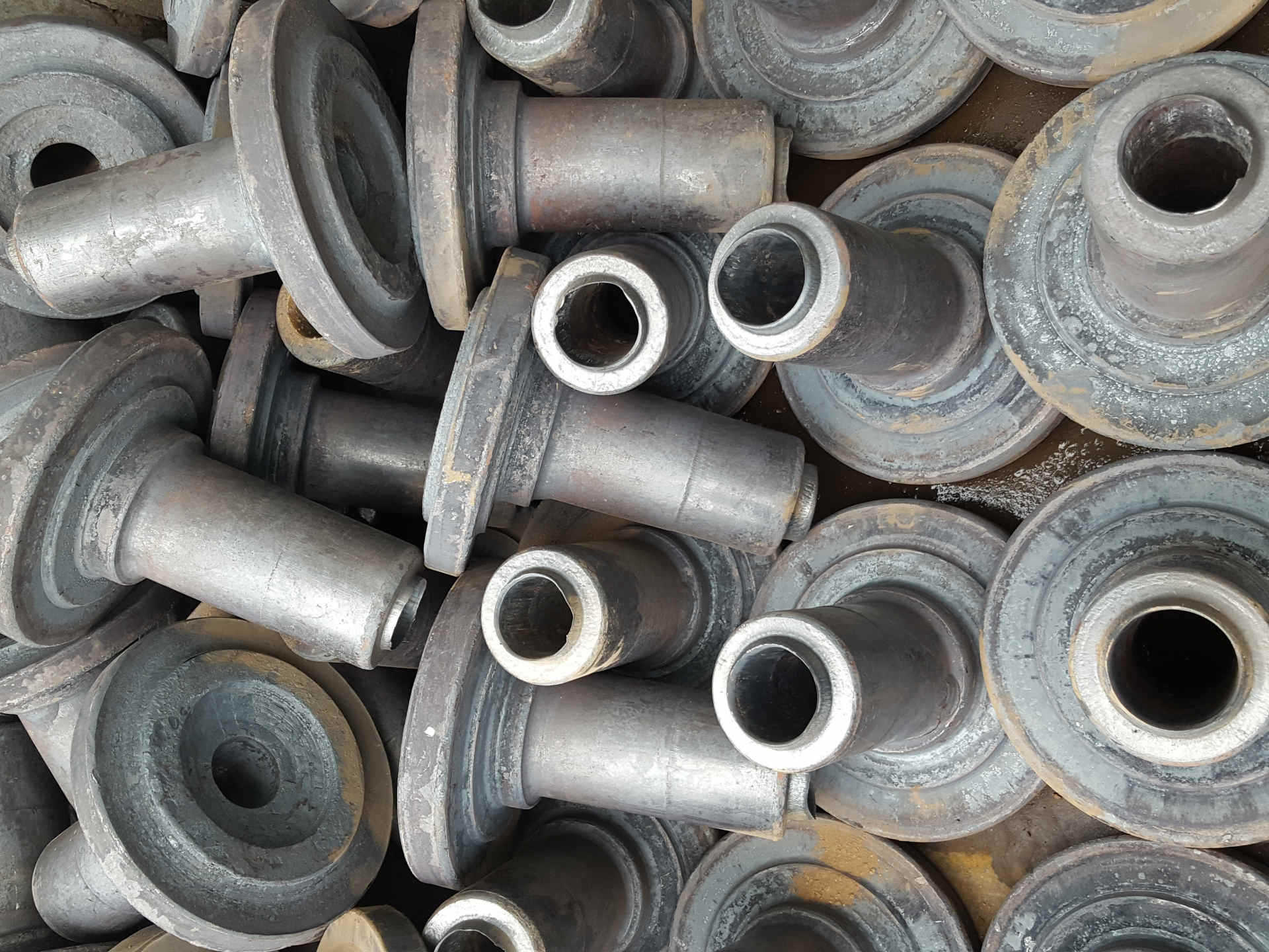 秉承客户至上、服务第一的原则，为广大客户提供完备的产品解决方案