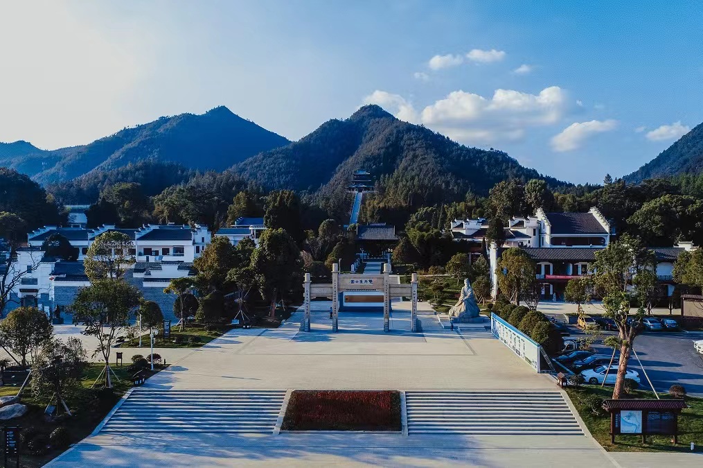 安全第一、预防为主、综合治理