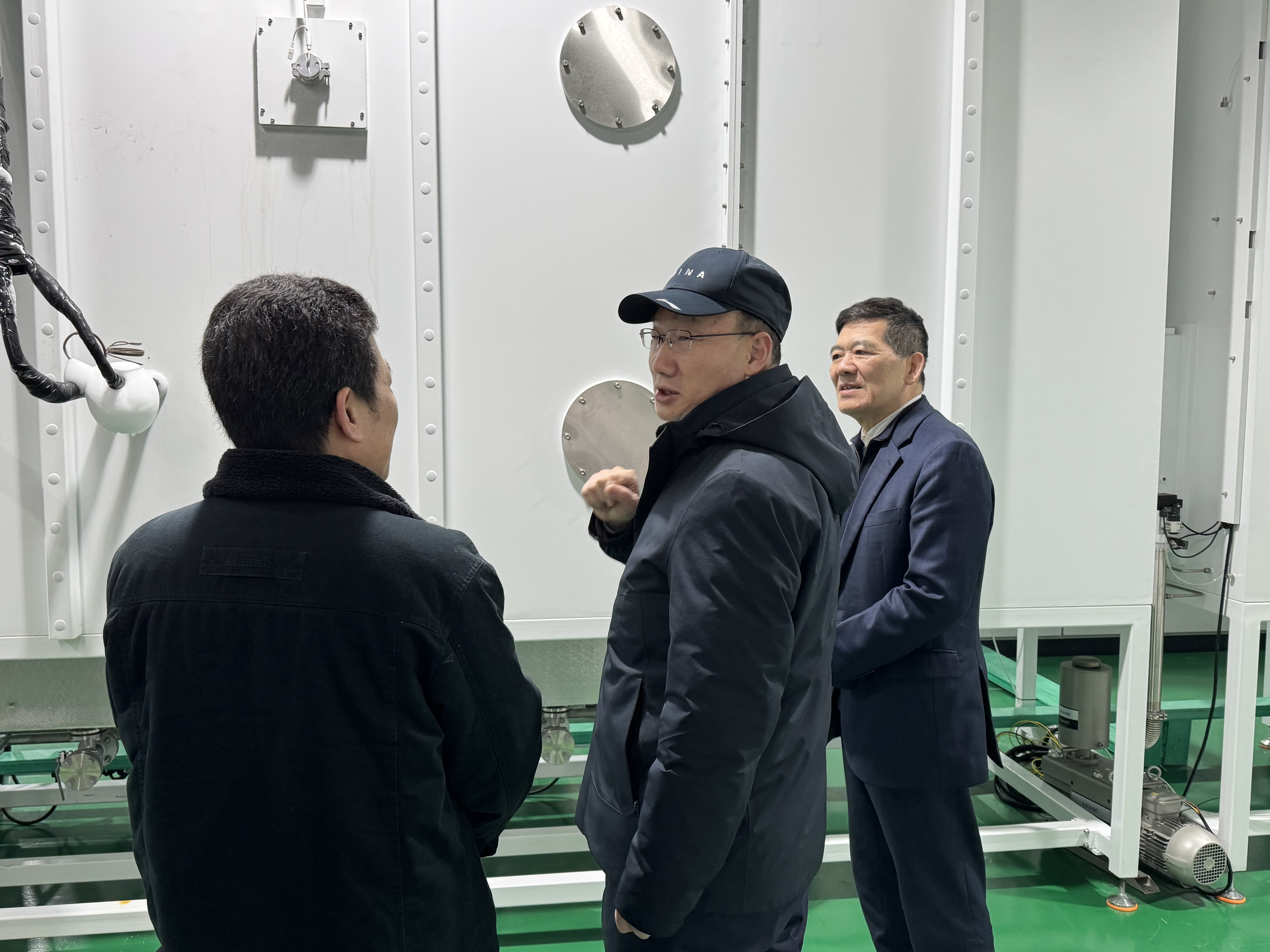 2025年2月25日，中科院张锁江院士一行莅临三磊指导工作