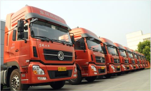 国内整车运输
长途整车，汽运快线，干线运输
线路如北京、天津、河北、山西、内蒙古、上海、山东、江苏、安徽、江西、浙江、福建、湖北、湖南、河南、广东、广西、海南、香港、澳门、重庆、四川、贵州、云南、西藏、陕西、甘肃、宁夏、新疆、青海、黑龙江、吉林、辽宁，等专车运输。