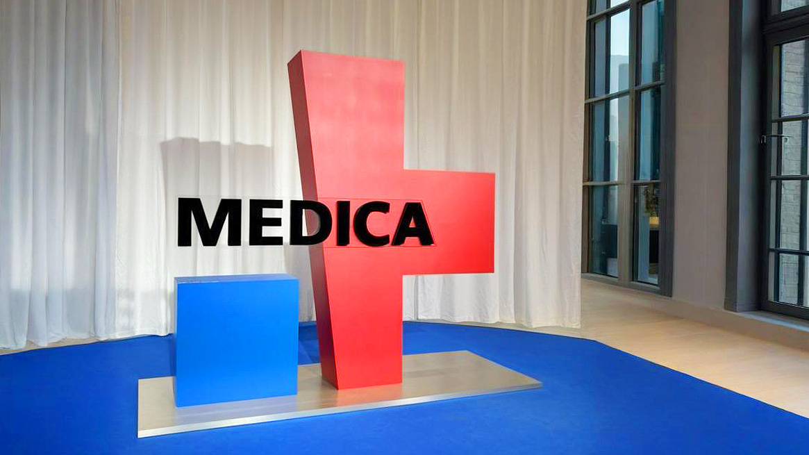 伦珂医疗首秀德国MEDICA 2025，创新医疗解决方案备受全球关注
