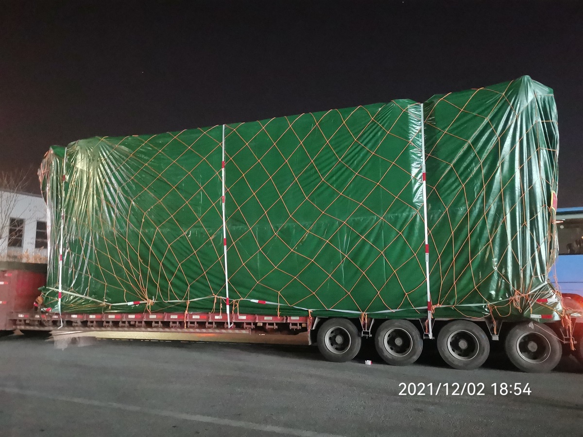 Transport von übergroßer Ausrüstung für den Export