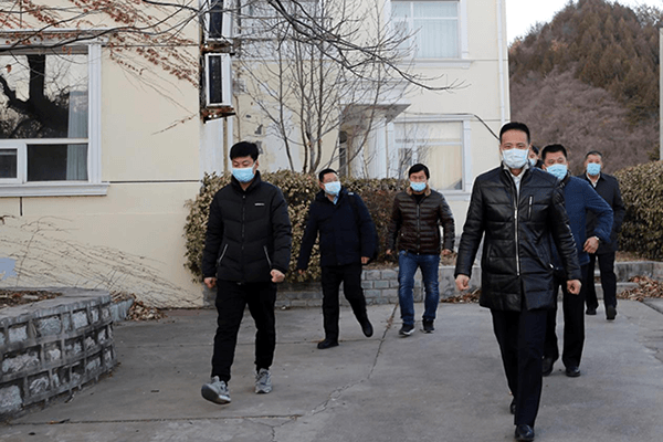 人文公司党总支书记、总经理郇伟到密云基地检查指导工作