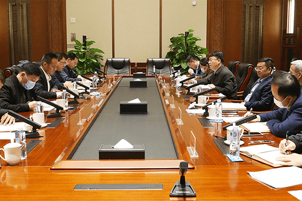 人文公司总经理郇伟一行 赴中国历史研究院拜访高翔院长  