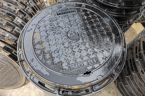 球墨铸雨污井盖