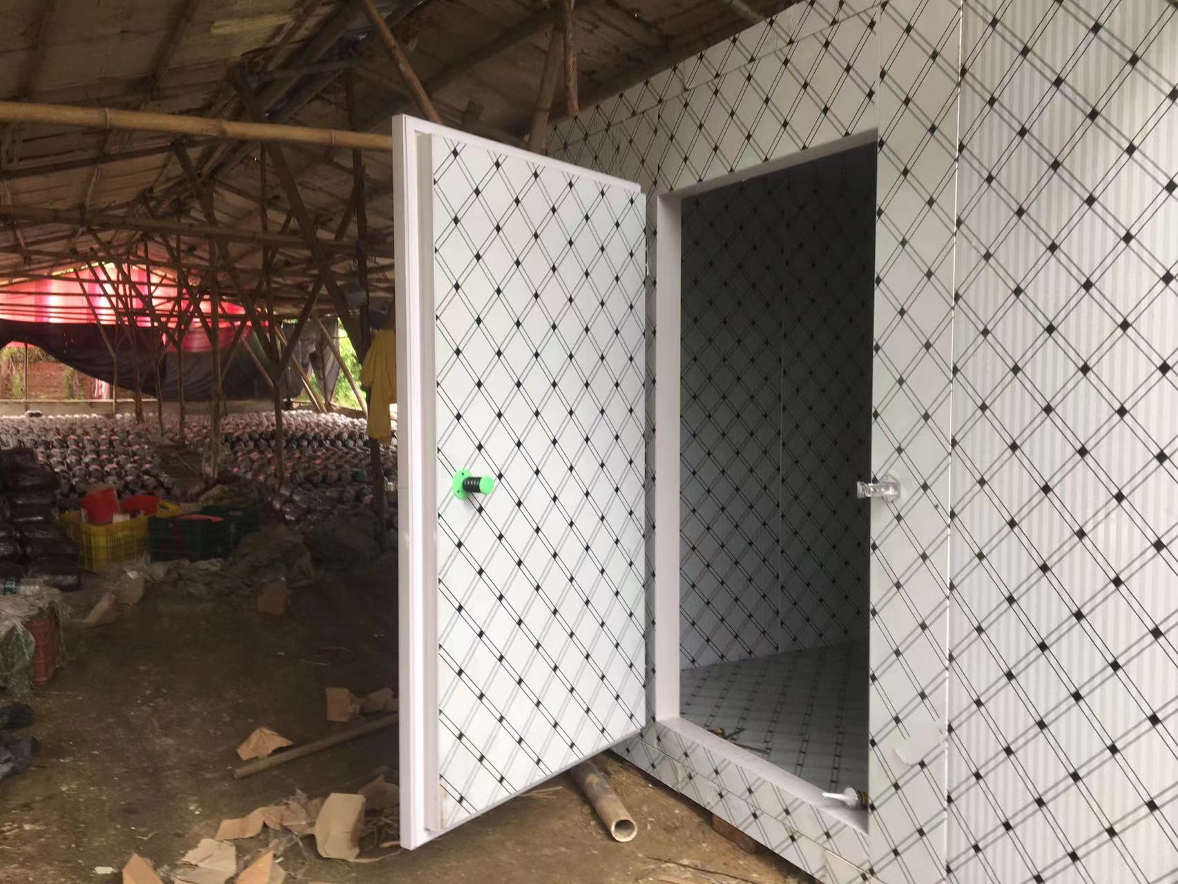 武汉江夏蘑菇种植基地冷库安装