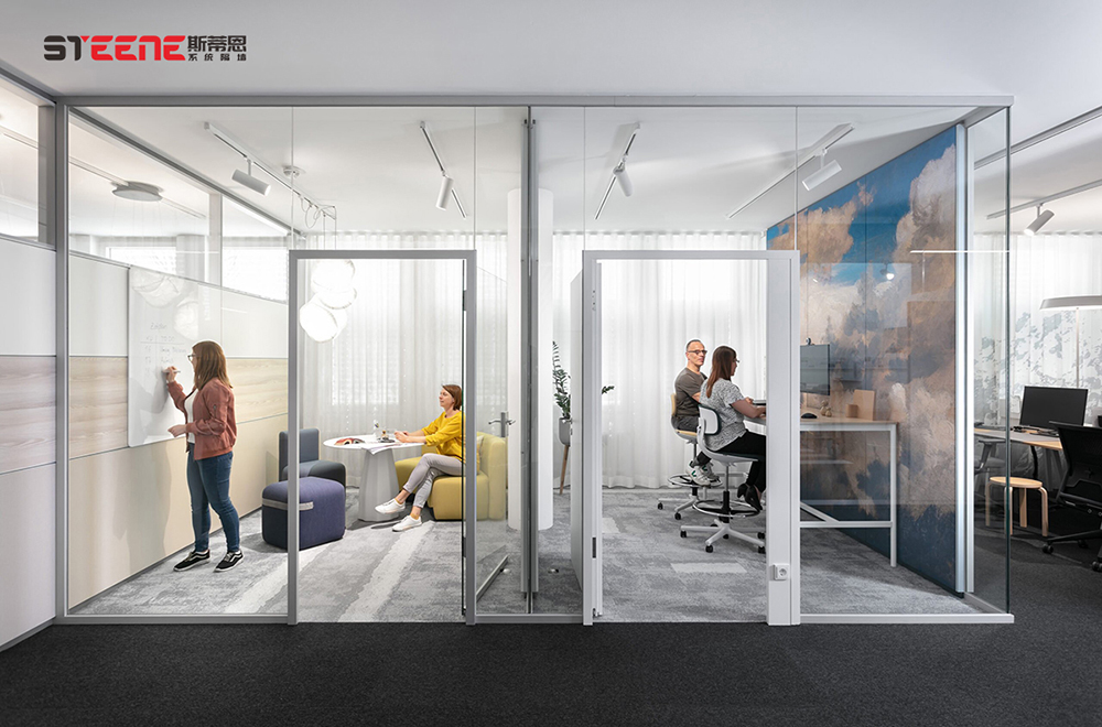 斯蒂恩隔断墙体：广州办公室空间优化的解决方案