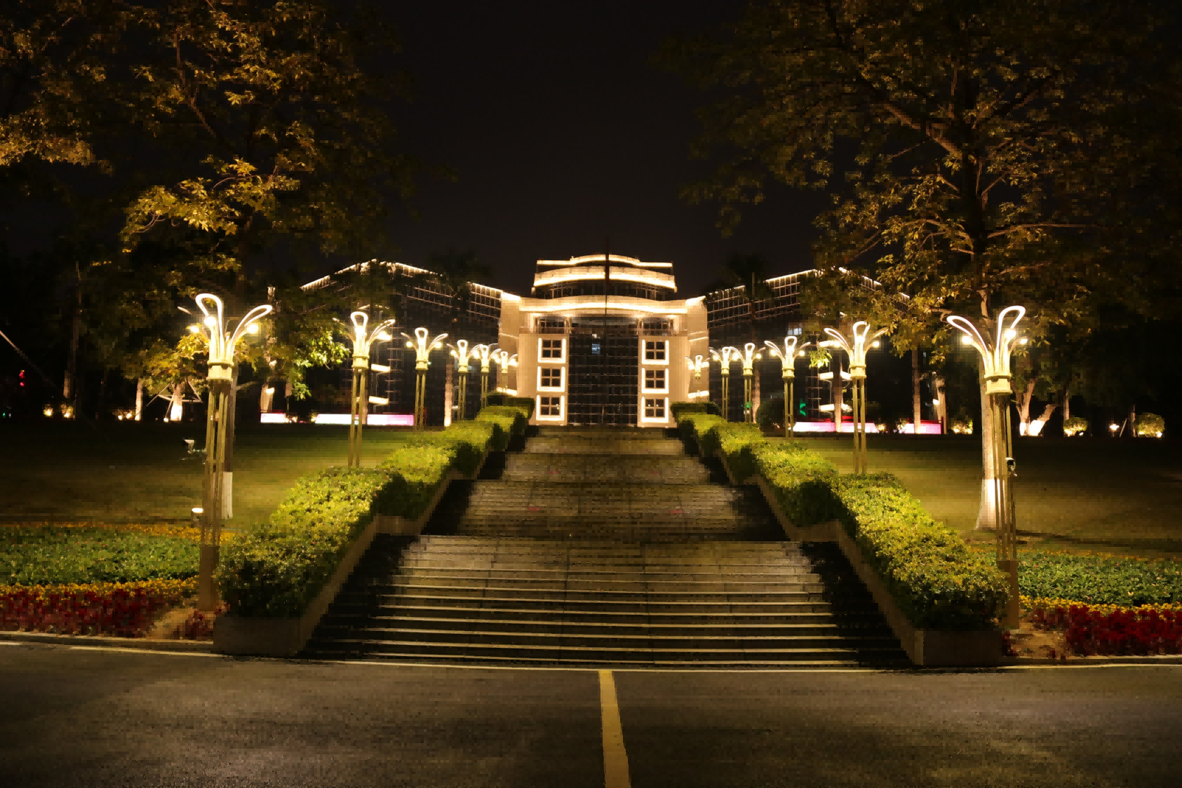 东莞厚街镇政府户外亮化项目案例