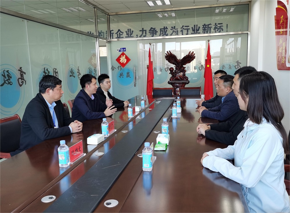 河北省邢台市南和区区委办领导来公司考察