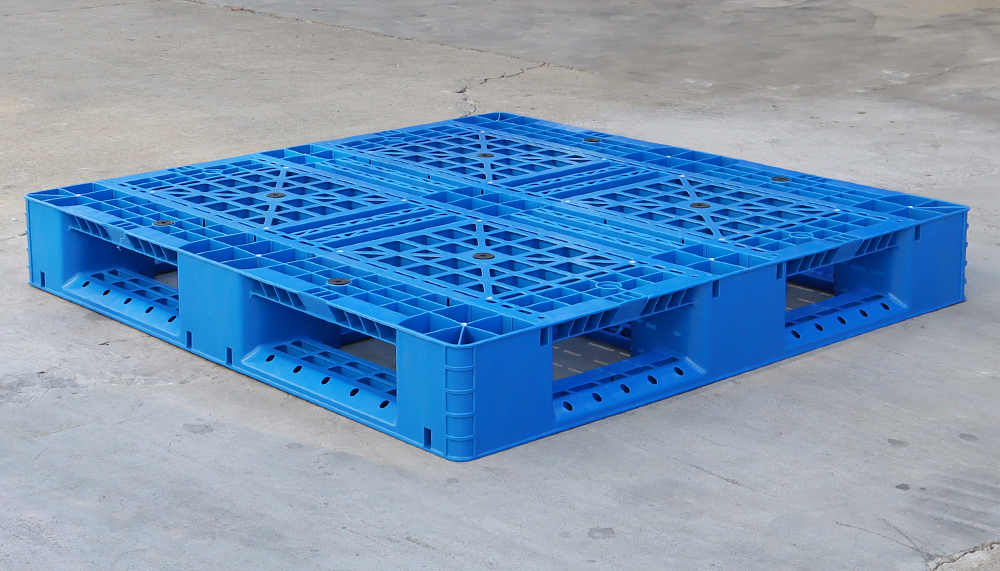 雨季来临，仓库怎么能少了塑料托盘？