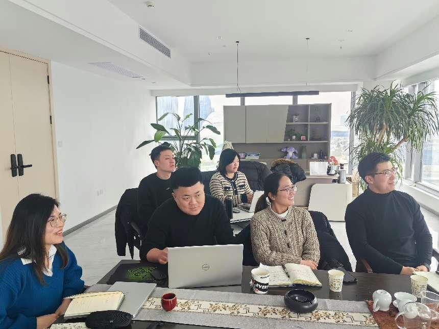降本增效
坚持精细化管理
从小事着手，创新改进工作技能&nbsp;