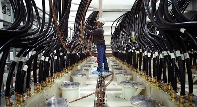 High current customization field