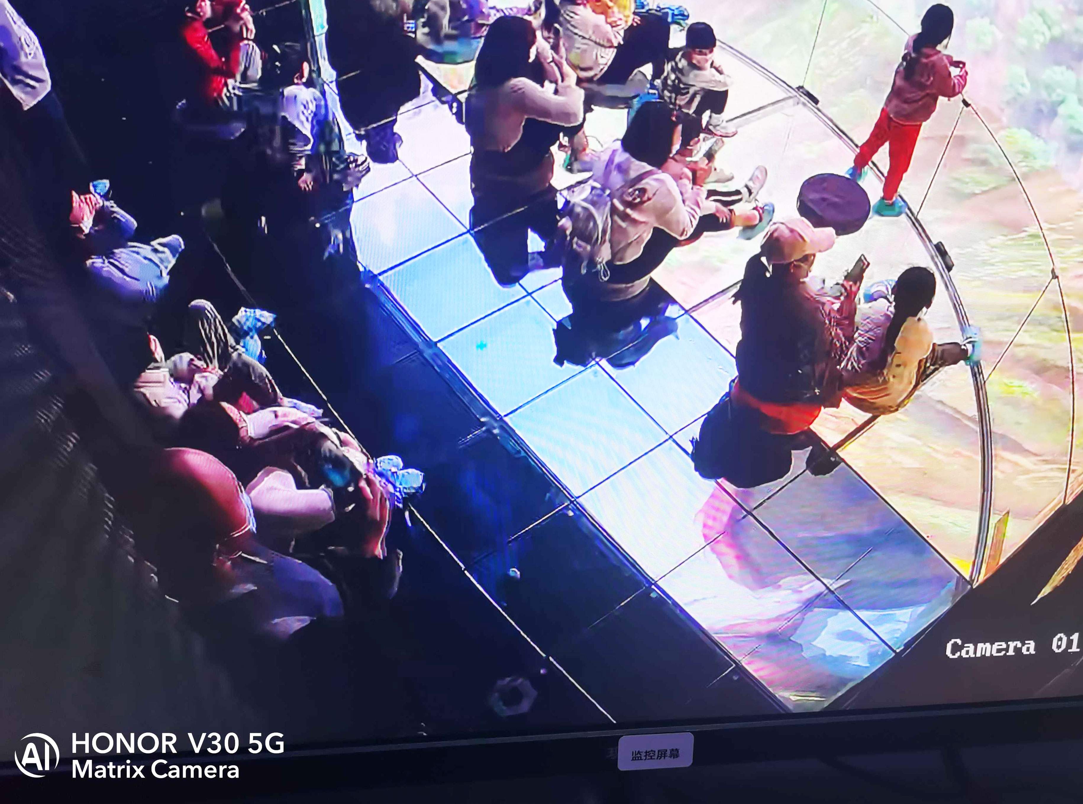 特种影院-悬空沉浸式LED剧场